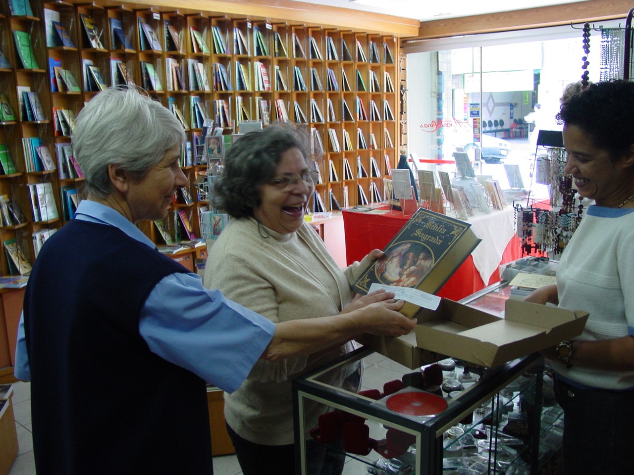 WhatsApp Image 2025-11-25 at 13.03.52 (1)